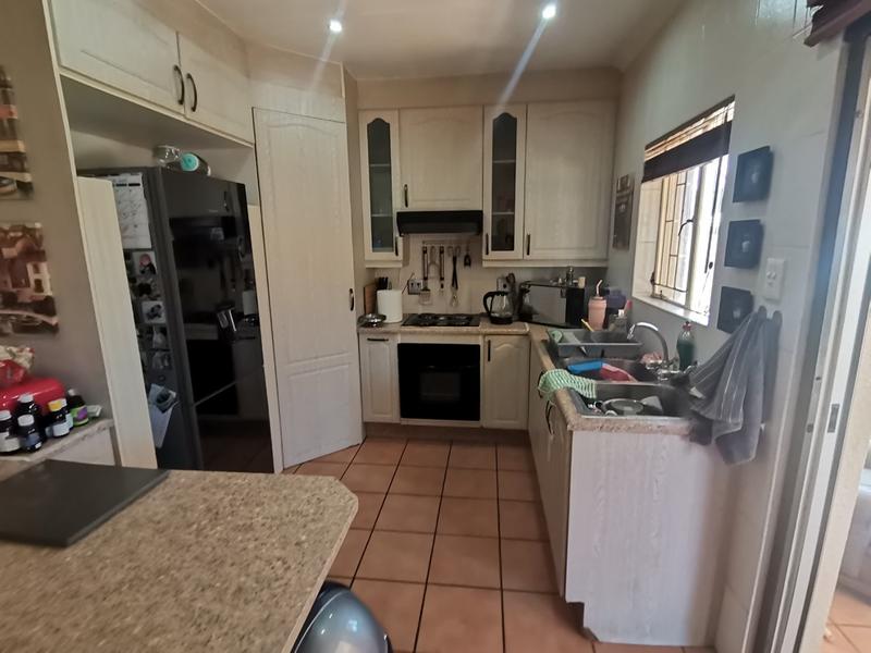 2 Bedroom Property for Sale in Vaalpark Free State